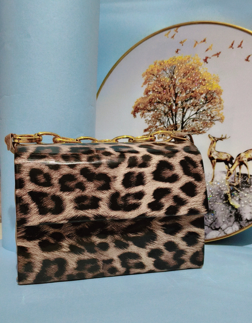 Wild Chic Tiger Print Purse with Golden Chain – SBS Luxe Edition