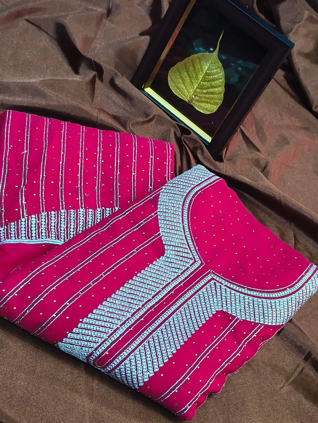 ✨ Pink Aura Elegance ✨