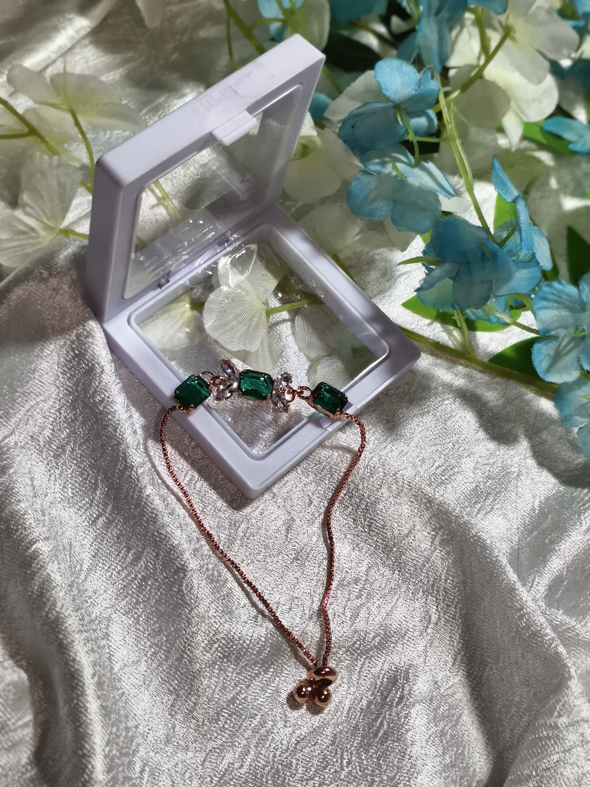 Emerald Green Charm Adjustable Bracelet – Rose Gold Finish