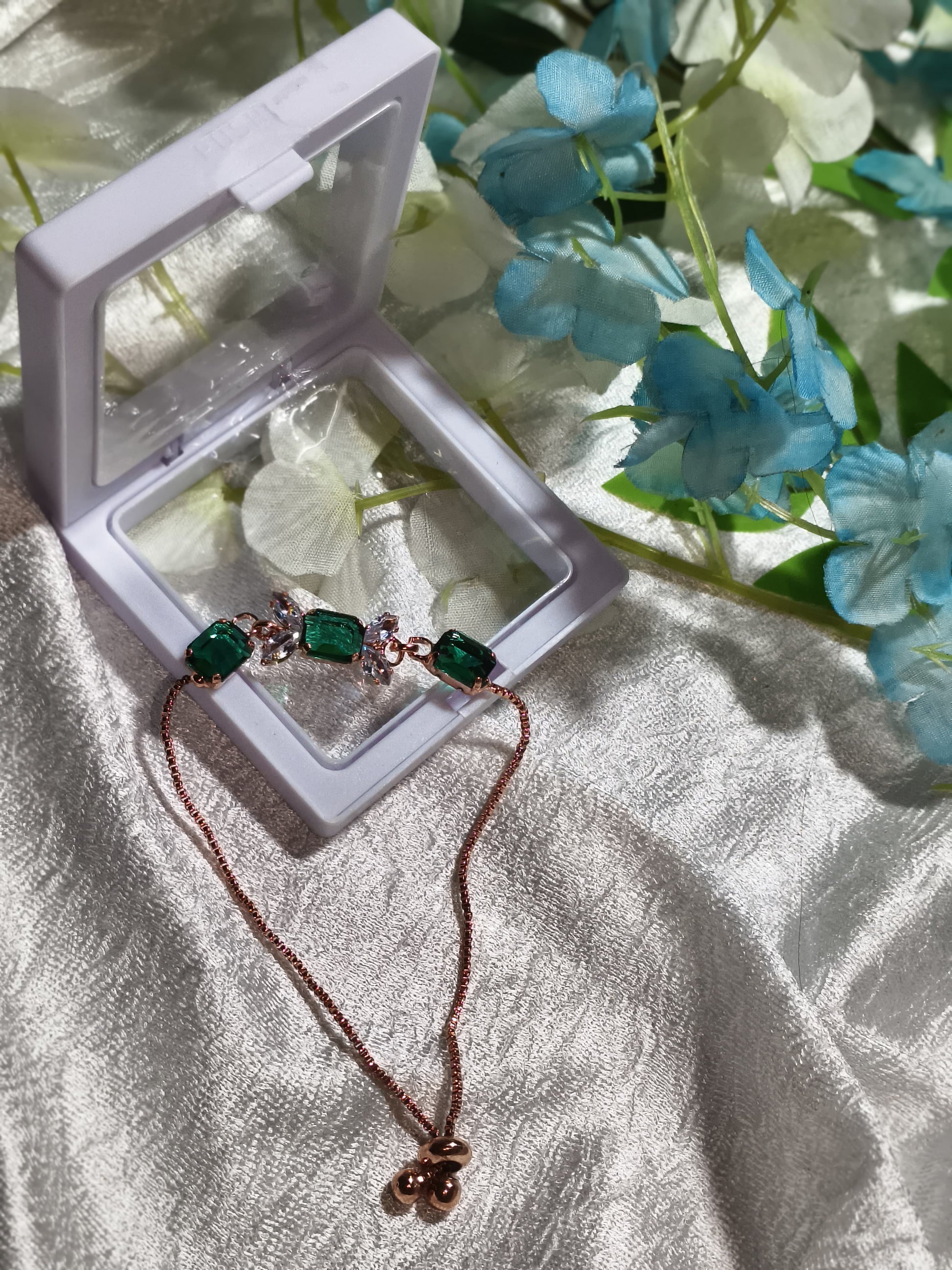 Emerald Green Charm Adjustable Bracelet – Rose Gold Finish